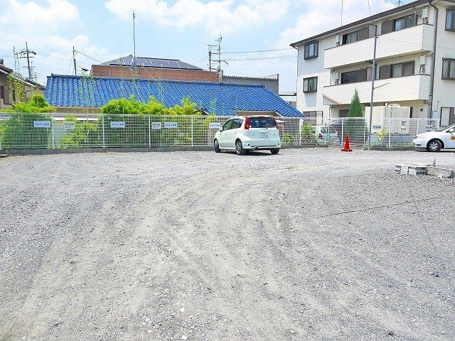 おかもとモータープールの駐車場
