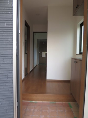 【玄関】 | 若葉町1丁目一戸建て | きれいな玄関です