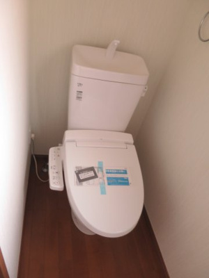 【トイレ】 | 若葉町1丁目一戸建て | シンプルで使いやすいトイレです