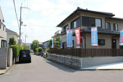 【前面道路含む現地写真】 | 大津市仰木の里1丁目20-17　戸建て | 南東側前面道路