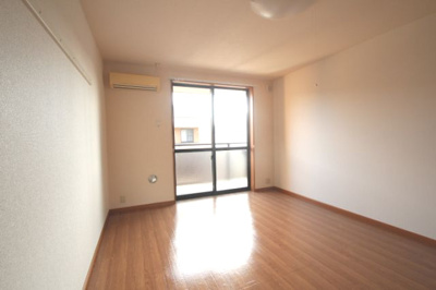 【居間・リビング】 | エスポアールSⅠ | ゆったり過ごせる居間です