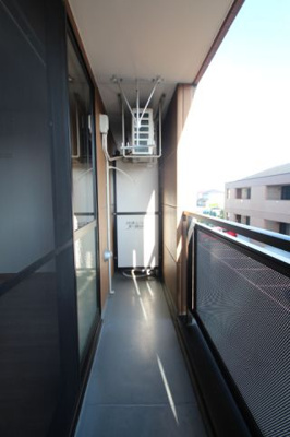 【バルコニー】 | エスポアールSⅠ | 開放的で明るい空間を演出してくれるバルコニーです