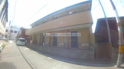 【エントランス】 | メゾン・クリサンテーム