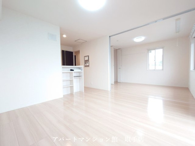 【居間・リビング】 | クレストヴィラⅡ