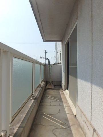 グリスローサのバルコニー