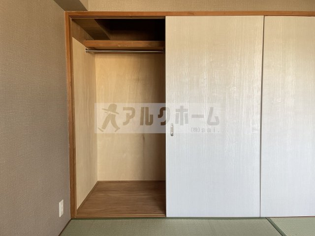 オーク国分の収納|オーク国分　押入れ