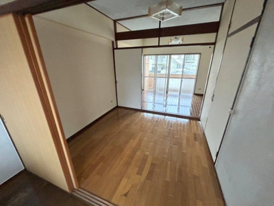 【洋室】 | 丸幸荘 | 丸幸荘★浦添市西原エリア
※同タイプ、202号室の写真になります