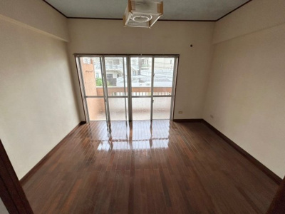 【洋室】 | 丸幸荘 | 丸幸荘★浦添市西原エリア
※同タイプ、202号室の写真になります