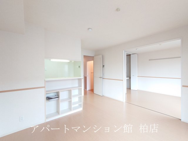 カシータⅡの居間・リビング