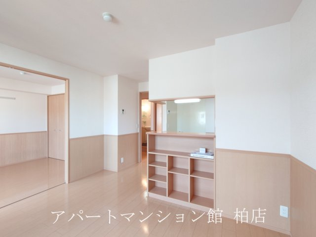 カシータⅢの居間・リビング