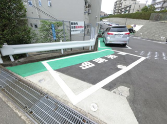 【駐車場】 | 来客用カースペースあり
