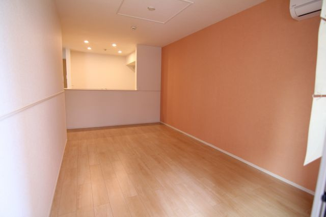 【居間・リビング】