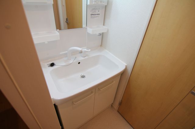 【独立洗面台】