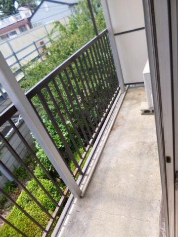 栄ハイツのバルコニー