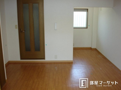 【居間・リビング】 | クリスタルヒルズⅡ