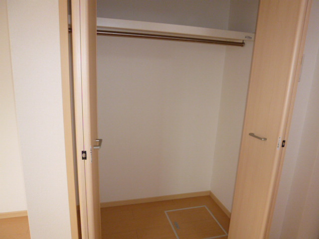 プラシードの収納|クローゼット