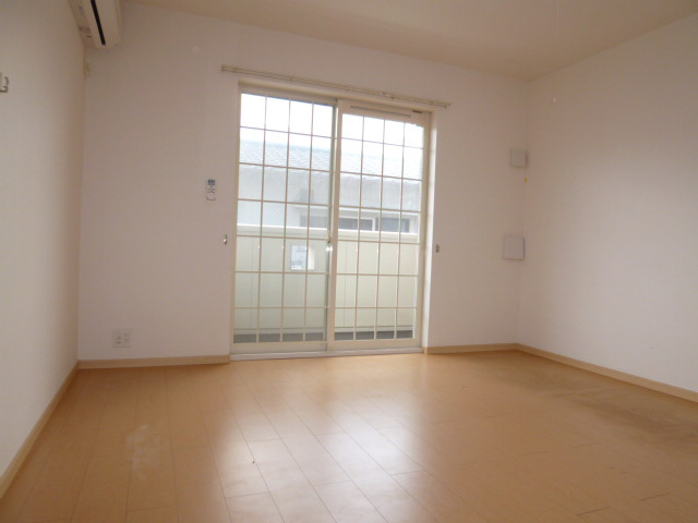 プラシードの居間・リビング|洋室