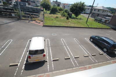 【駐車場】 | チェリーブロッサムⅡ