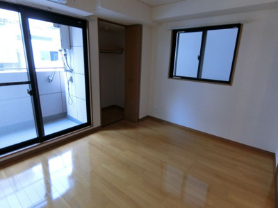 【洋室】 | ベルメゾン天満