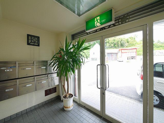 大栄第２ビルのエントランス