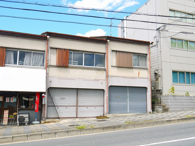 藤ノ木台1丁目店舗付住宅の外観