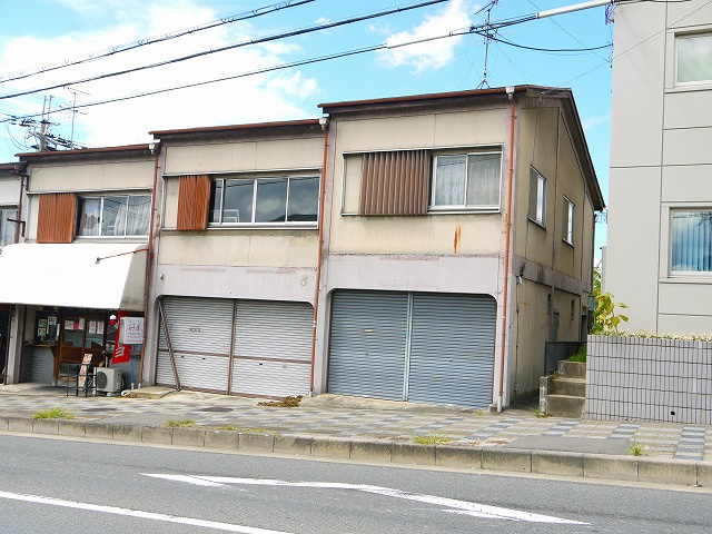 藤ノ木台1丁目店舗付住宅の外観