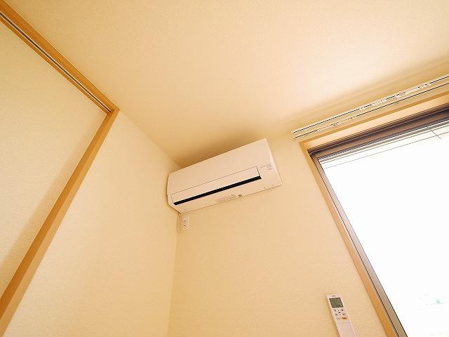 ラテール平城Ｂの設備|エアコン