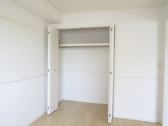 ウエスト　ウッドの収納