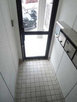 【その他共用部分】 | 国立堂ビル | マンション入口