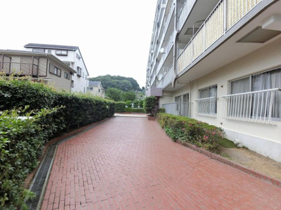 【その他共用部分】 | ローズハイツ新横浜 | マンション敷地内