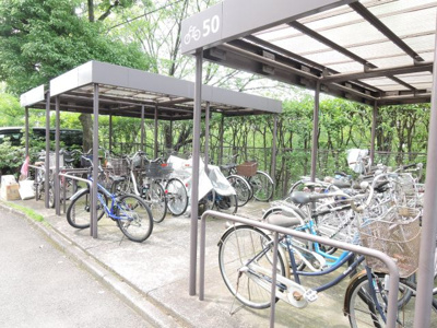 【その他共用部分】 | あざみ野団地３－３－１号棟 | 駐輪場