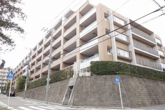 【外観】 | 北東角部屋、6階部分最上階につき陽当り・眺望良好です！