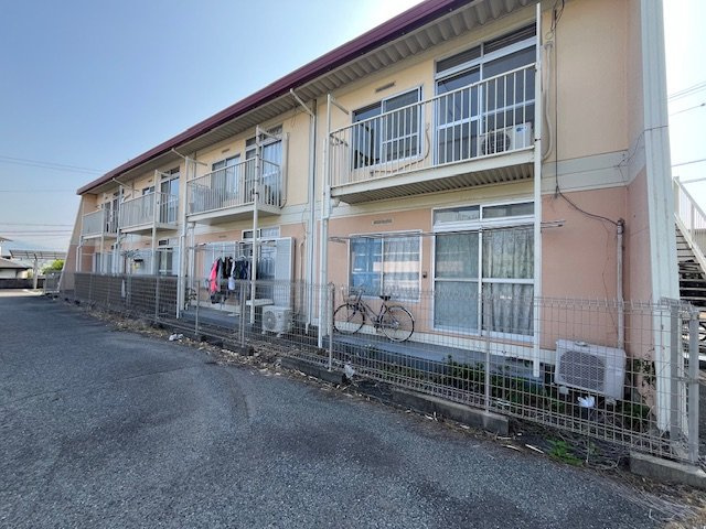 寺ヶ池ハイツの外観