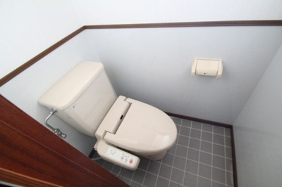 【トイレ】 | サンビレッジⅠ | シンプルで使いやすいトイレです