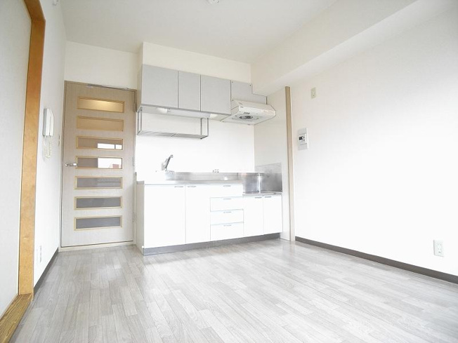 【居間・リビング】 | WESTヒルズ新鴻池