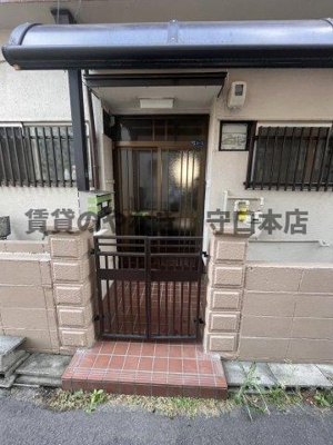 【玄関】 | 滝井元町2丁目貸家