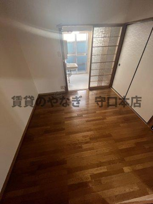 【洋室】 | 滝井元町2丁目貸家