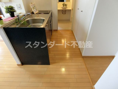 【キッチン】 | ハイアットコート薮野