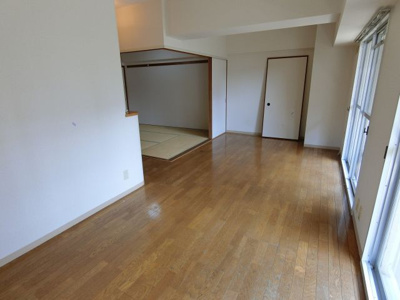 【居間・リビング】 | グリーンテラスアオキ