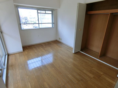 【洋室】 | グリーンテラスアオキ