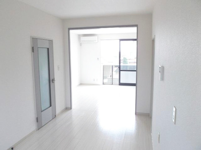 【居間・リビング】 | スカイハイツ Ｃ