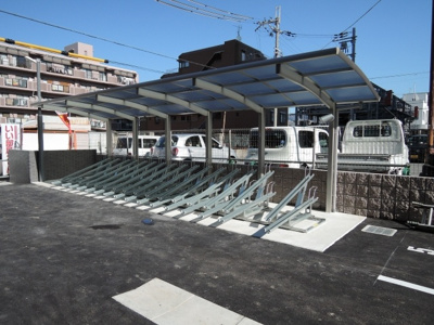 【設備】 | スペチアーレ桜ケ丘 | ☆屋根付き駐輪場☆