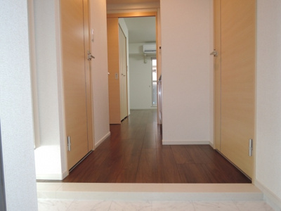 【玄関】 | スペチアーレ桜ケ丘