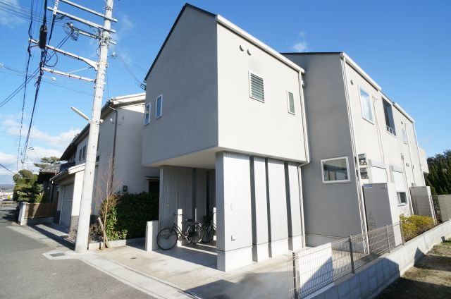 グリーンカーサの外観
