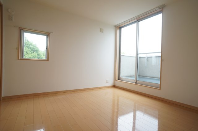 グリーンカーサの洋室