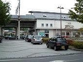 【周辺】 | 北浜ハイツ | 最寄駅前にはクリニックや銀行などございます。