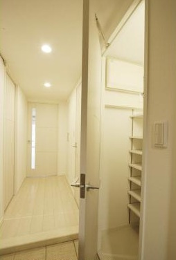 【玄関】 | パークアクシス日本橋浜町 | パークアクシス日本橋浜町　人形町周辺の高級賃貸は人形町不動産本店で！仲介手数料最大無料