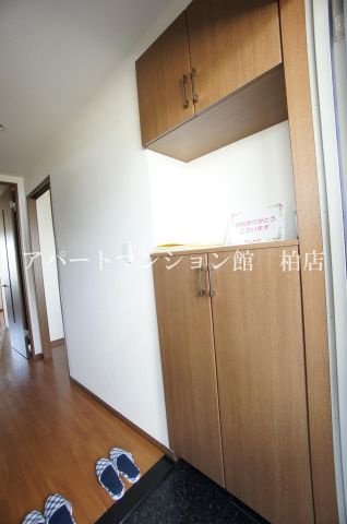 ヒンメルブローの玄関