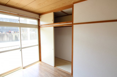 【収納】 | 第５ドエル小泉 | 別部屋の参考写真です。