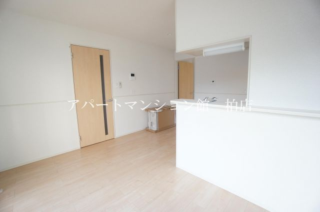 ウィズヒルⅡの居間・リビング